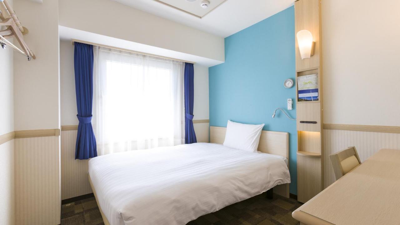 Toyoko Inn Shiki Eki Higashi Guchi Luaran gambar